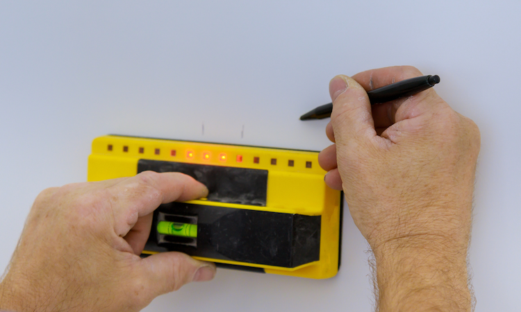 How To Find A Stud with stud finder